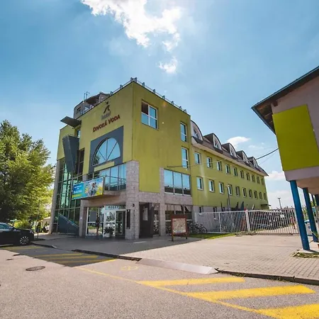 Hotel Hotel And Park Divoka Voda 3*