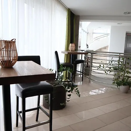 Hotel Hotel And Park Divoka Voda 3*