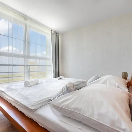 Hotel&park Divoká Voda 3* Bratislava