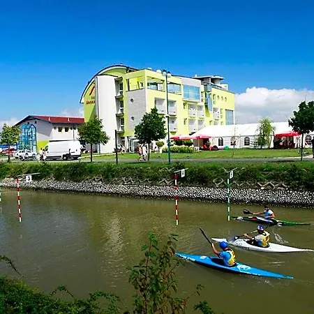 And Park Divoka Voda Hotel 3*