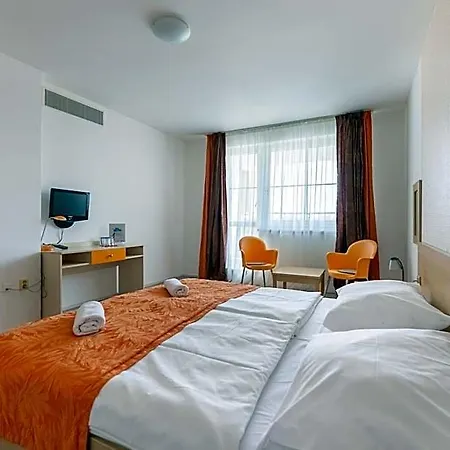 And Park Divoka Voda Hotel 3*