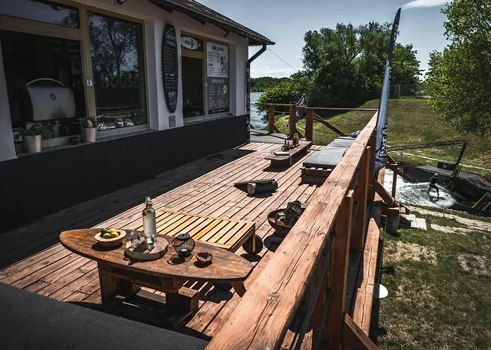 And Park Divoka Voda 3*