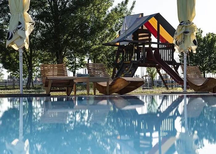 迪沃卡沃达酒店及公园