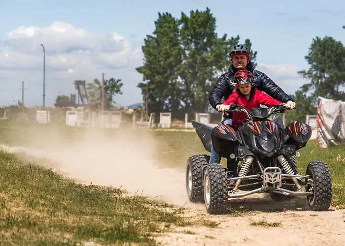 And Park Divoka Voda ברטיסלאבה