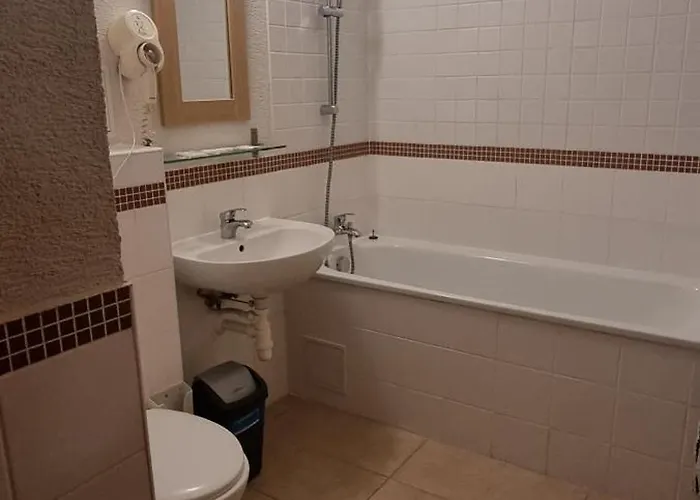 Hotel And Park Divoka Voda